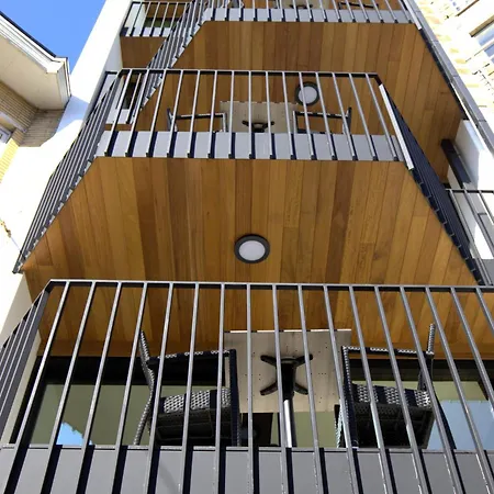 Sealor, Zonnig Appartement Met Ruim Terras De Panne Exterior photo